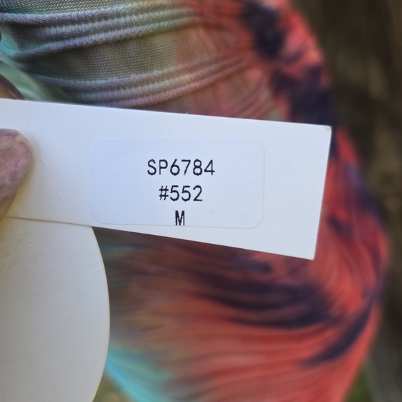 Fit In- Tie Dye- Scrunch Butt- Shorts- Size Medium- NWT - Picture 7 of 12